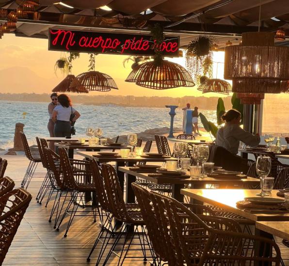 The terrace of the rice restaurant of Salou