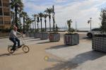 El final de la Rambla de Barenys junto al Passeig Miramar y la playa