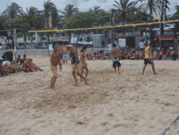 Tornen les 24H de Volei Platja a Cambrils